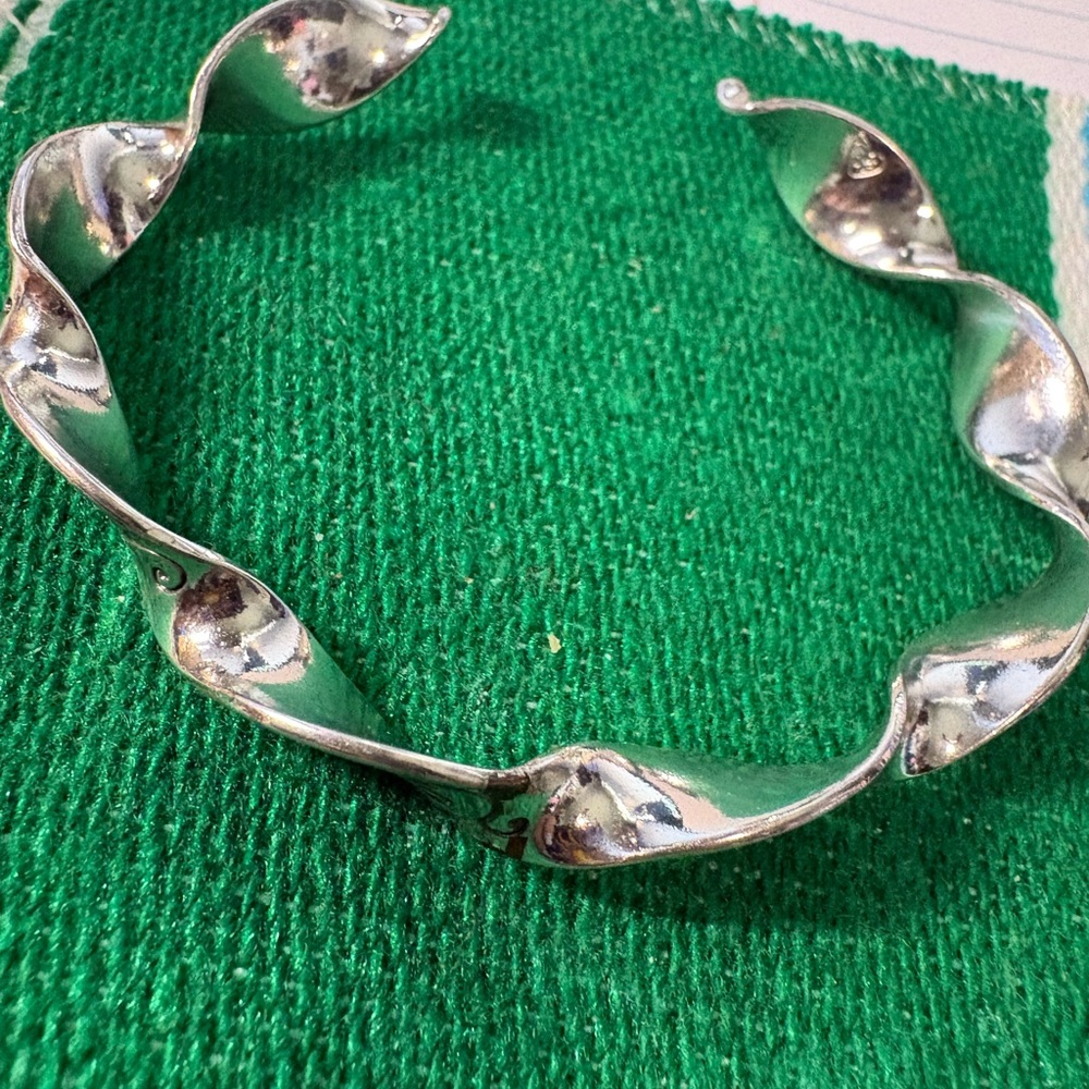 Brighton Retired Vintage Twisted Wave Bangle Bracelet
